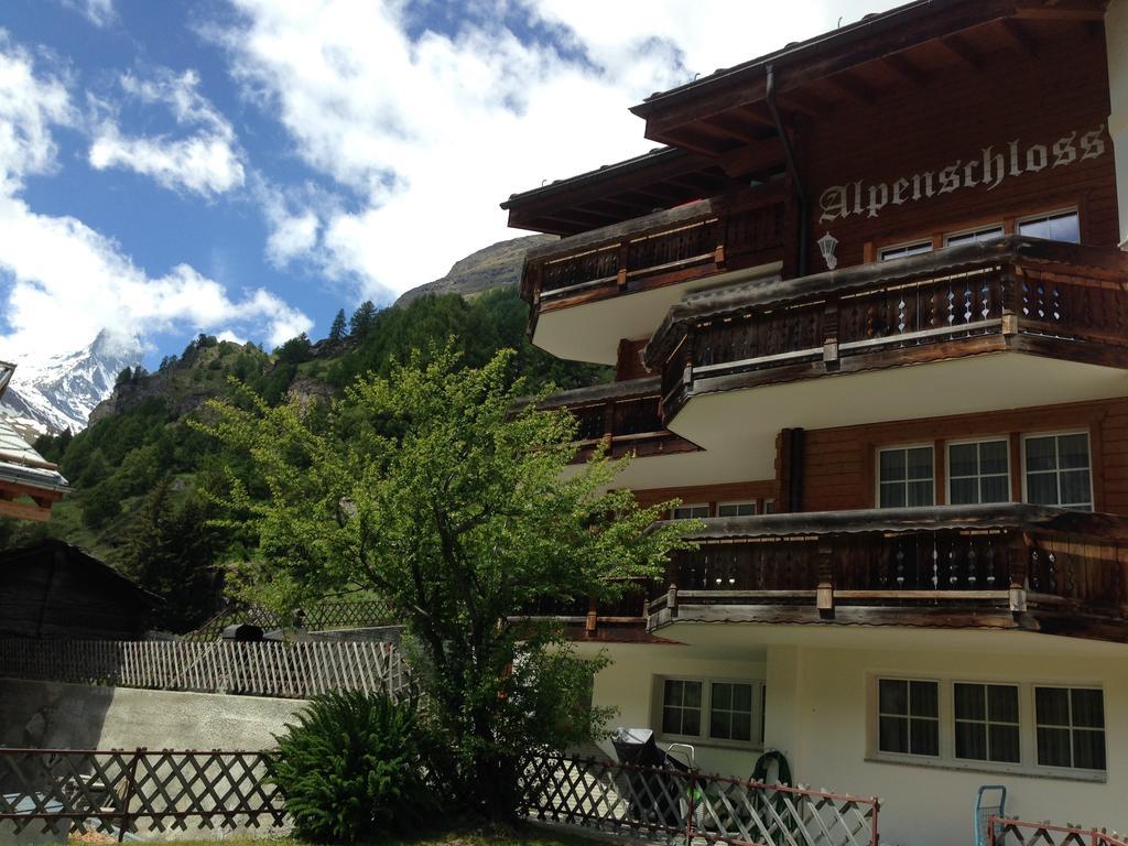 Haus Alpenschloss Zermatt Chambre photo